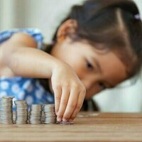 What does pocket money teach children? It can offer social as well as financial education