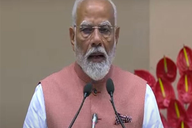 "Because of Sangh I connected with Marathi language and culture": PM Modi