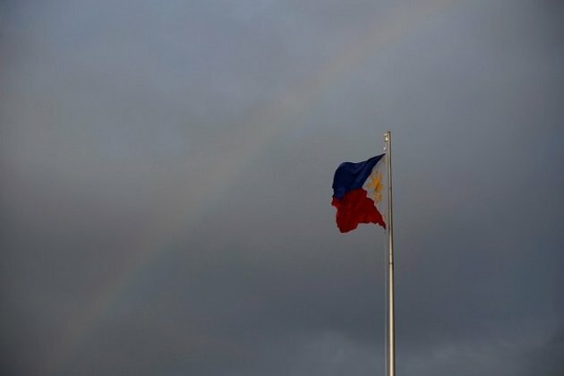 Philippines' gross int'l reserves slightly decrease in September