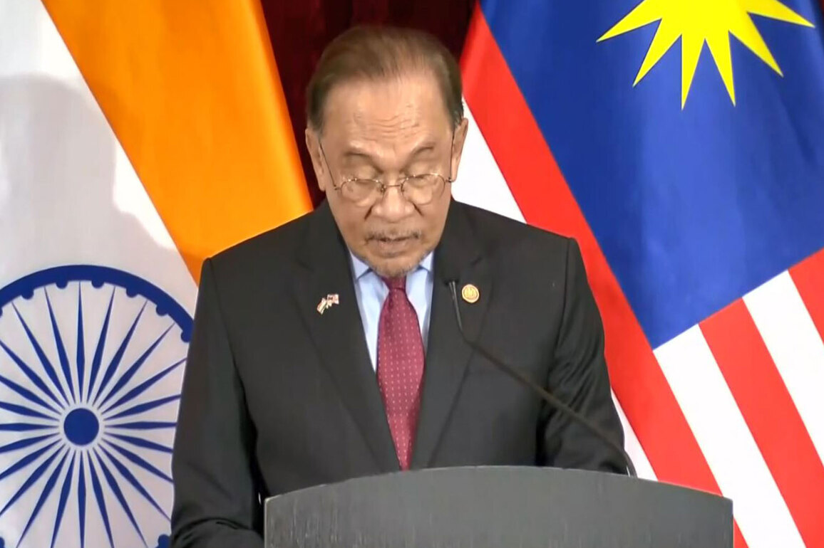 Meeting with PM Modi "very vital, strategic and critical" to ties: Anwar Ibrahim; India-Malaysia ink 11 MoUs