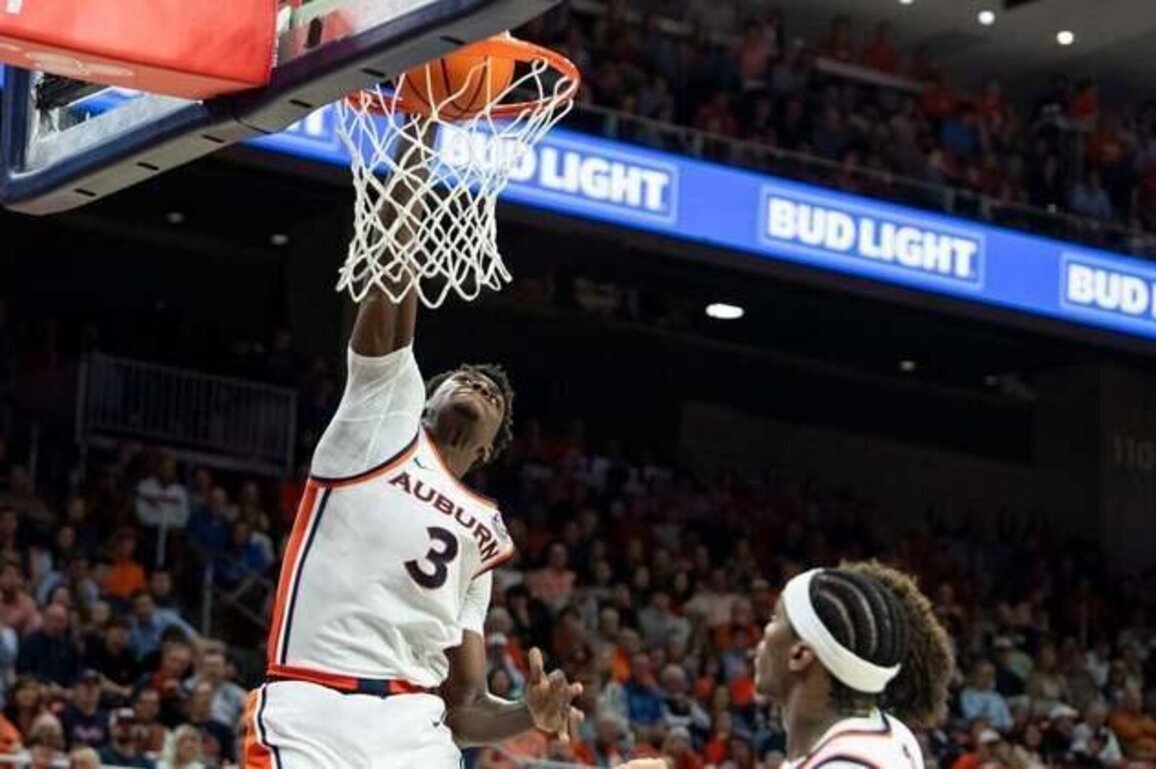 Auburn hopes to work itself off bubble with Oklahoma up next