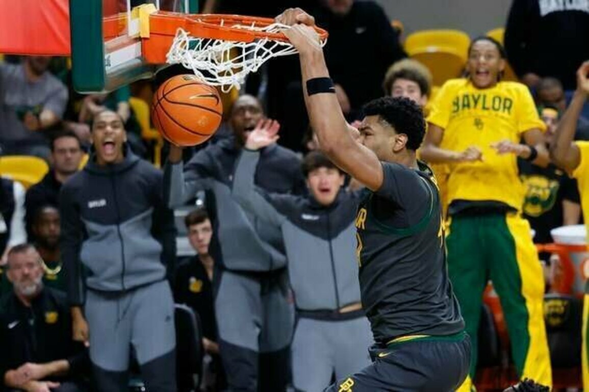 Buoyed by Washington win, Baylor awaits Tarleton State