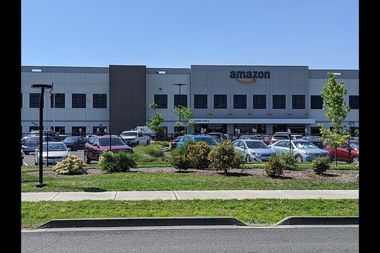 Amazon backs US fiber optics expansion with Corning pact