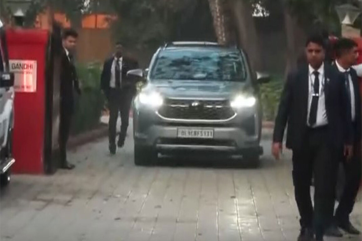 Rahul Gandhi leaves for Wayanad for foundation stone laying ceremony of Mundakkai-Chooralmala disaster survivors houses
