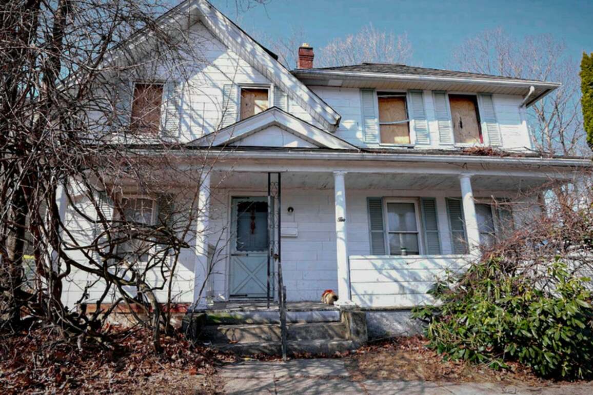 Man Allegedly Held Captive In Home For 20 Years Finally Speaks  Latest News
