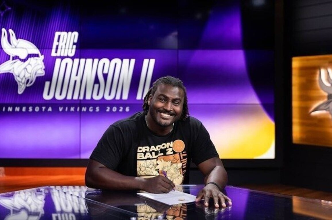 Vikings Sign Free Agent Defensive Lineman Eric Johnson II