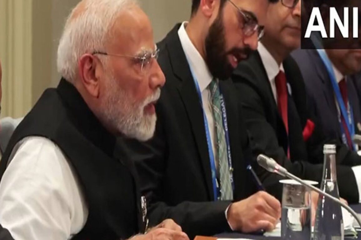 "India and Russia always stood shoulder to shoulder", says PM Modi during bilateral meet with Putin