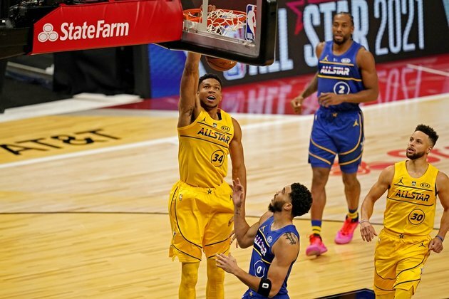 Giannis Antetokounmpo fuels Team LeBron in All-Star romp