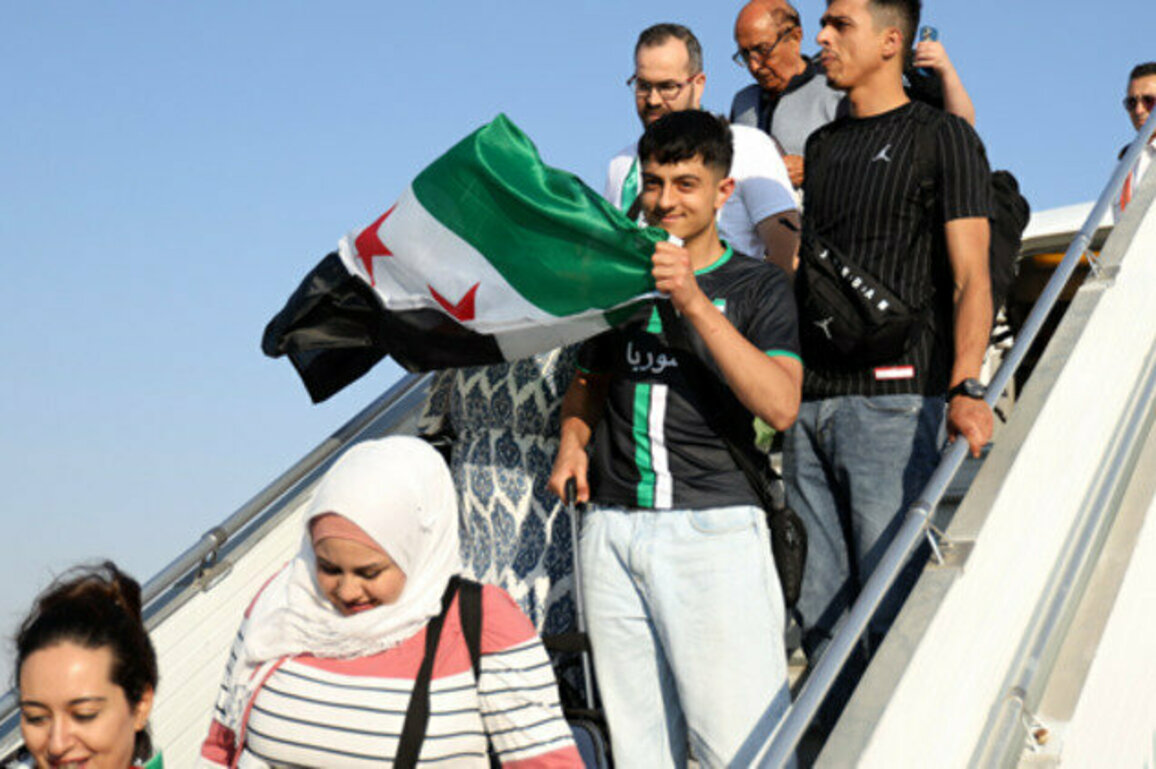 First Flight from Austria and Greece arrives at Damascus Airport