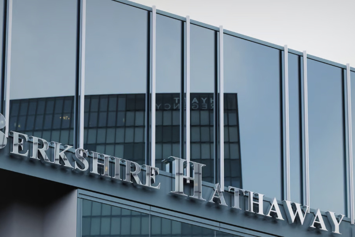 Tokio Marine, Berkshire tie up with stake sale and deal