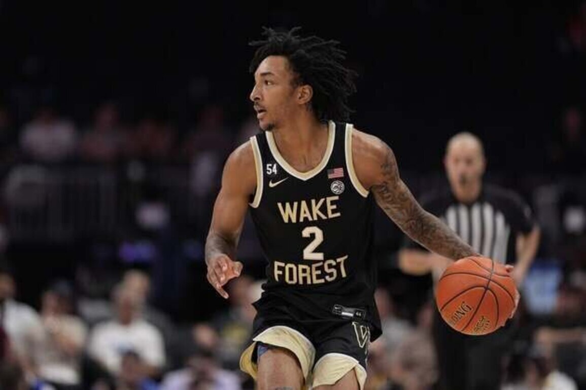 Tennessee lands Wake Forest transfer Juke Harris
