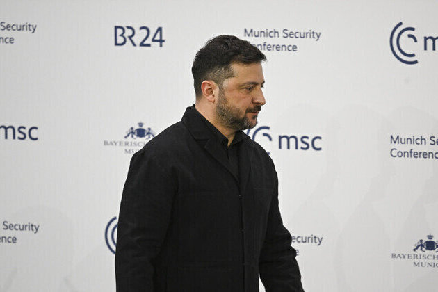 Zelensky launches F-bomb laden rant in Munich 