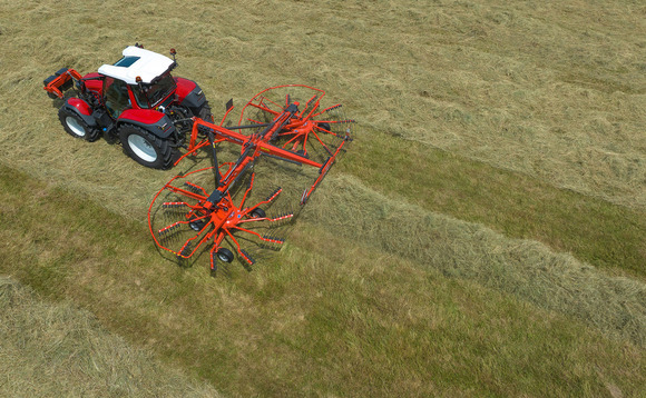 New Kuhn mounted twin-rotor rake targets smaller farms