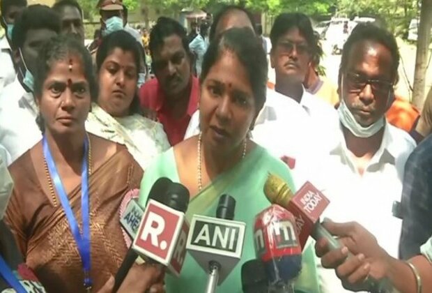 Kanimozhi writes to Union Minister Dharmendra Pradhan to take action against ABVP for JNU violence