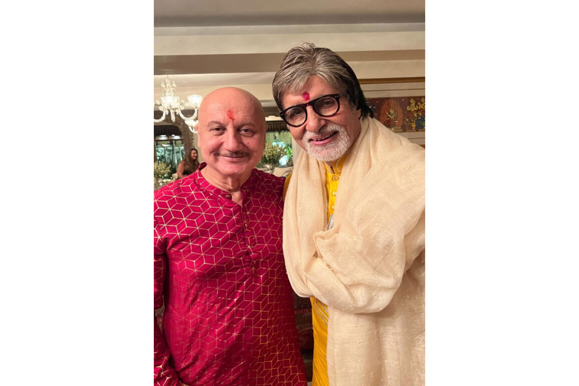 "You and your life have taught us so much": Anupam Kher wishes Amitabh Bachchan on his birthday