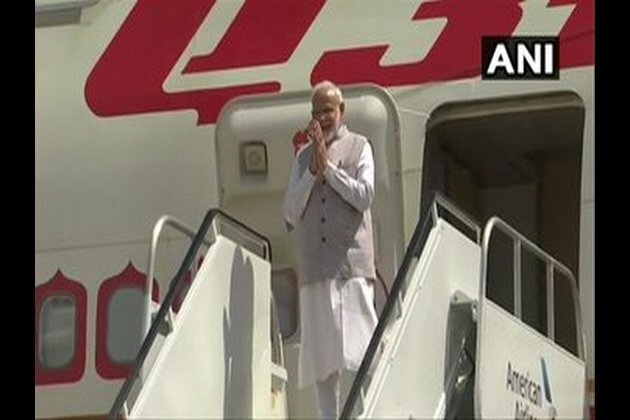PM Modi reaches Houston to attend 'Howdy, Modi' event