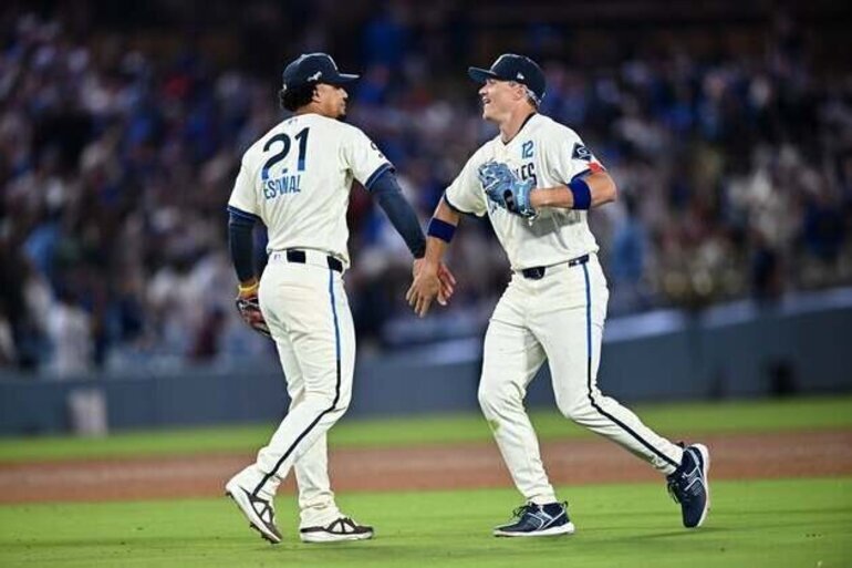 MLB roundup: Nine-run first propels Dodgers to another win over Angels