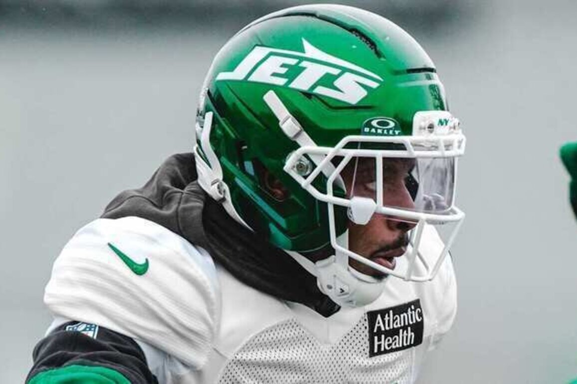 Jets Elevate DB Tre Brown to Active Roster for Saints Game