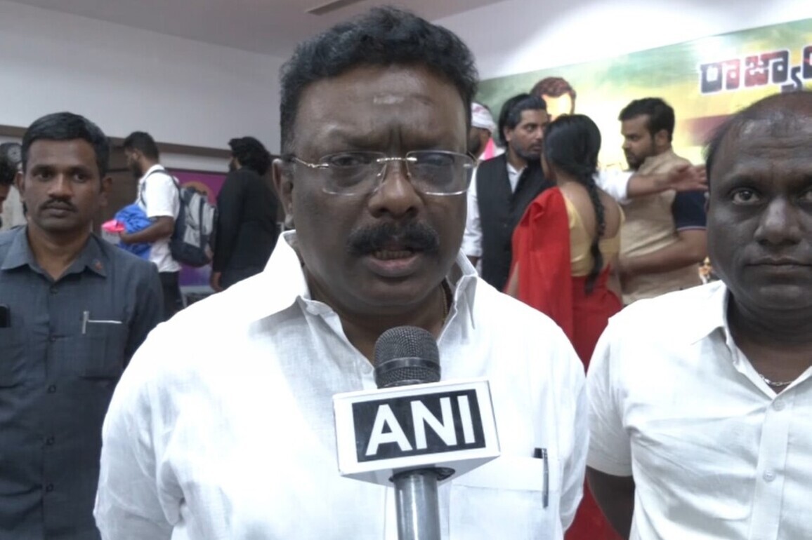 Couldn't come up with single policy in 2yrs: BRS attacks Telangana CM over education