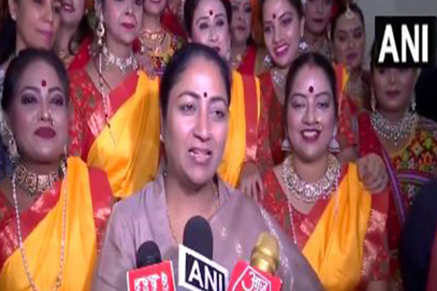 Delhi CM Rekha Gupta greets citizens on Maharashtra, Gujarat state foundation day