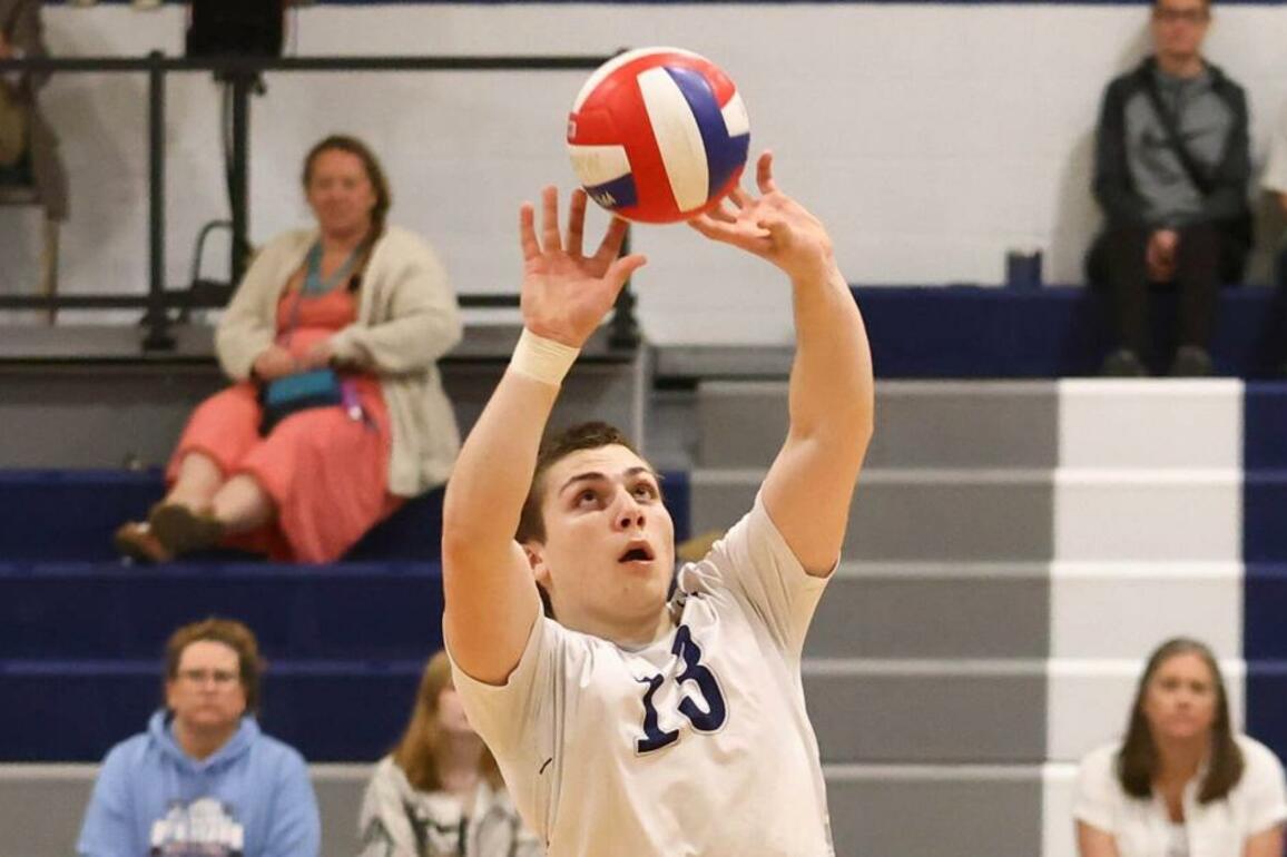 Francis Howell Central shows grit in reverse sweep of Francis Howell North
