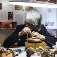 (CIIE) Italian jewelry house makes China debut, connections at CIIE in Shanghai