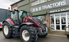 Machinery dealership ram raided as 'scary' video circulates online