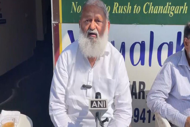 Haryana Minister Anil Vij alleges Kaithal SP gave excuses on officer suspension order