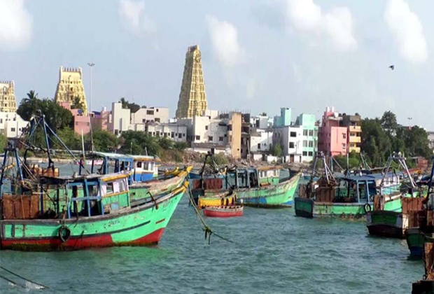 Tamil Nadu: Fishermen in Rameswaram go on indefinite strike after Sri Lanka Navy arrests 32 in Palk Bay sea