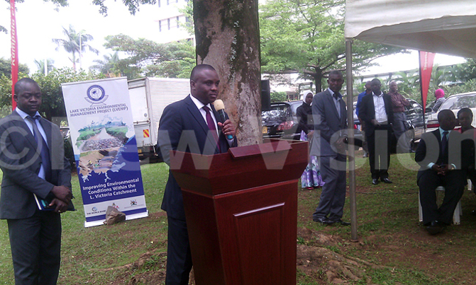 Lukwago wants city garbage collection policy revised Lukwago wants city garbage collection policy revised