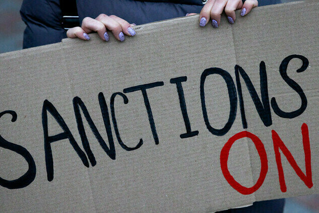 Brussels plays catch-up with Moscows post-sanctions economy