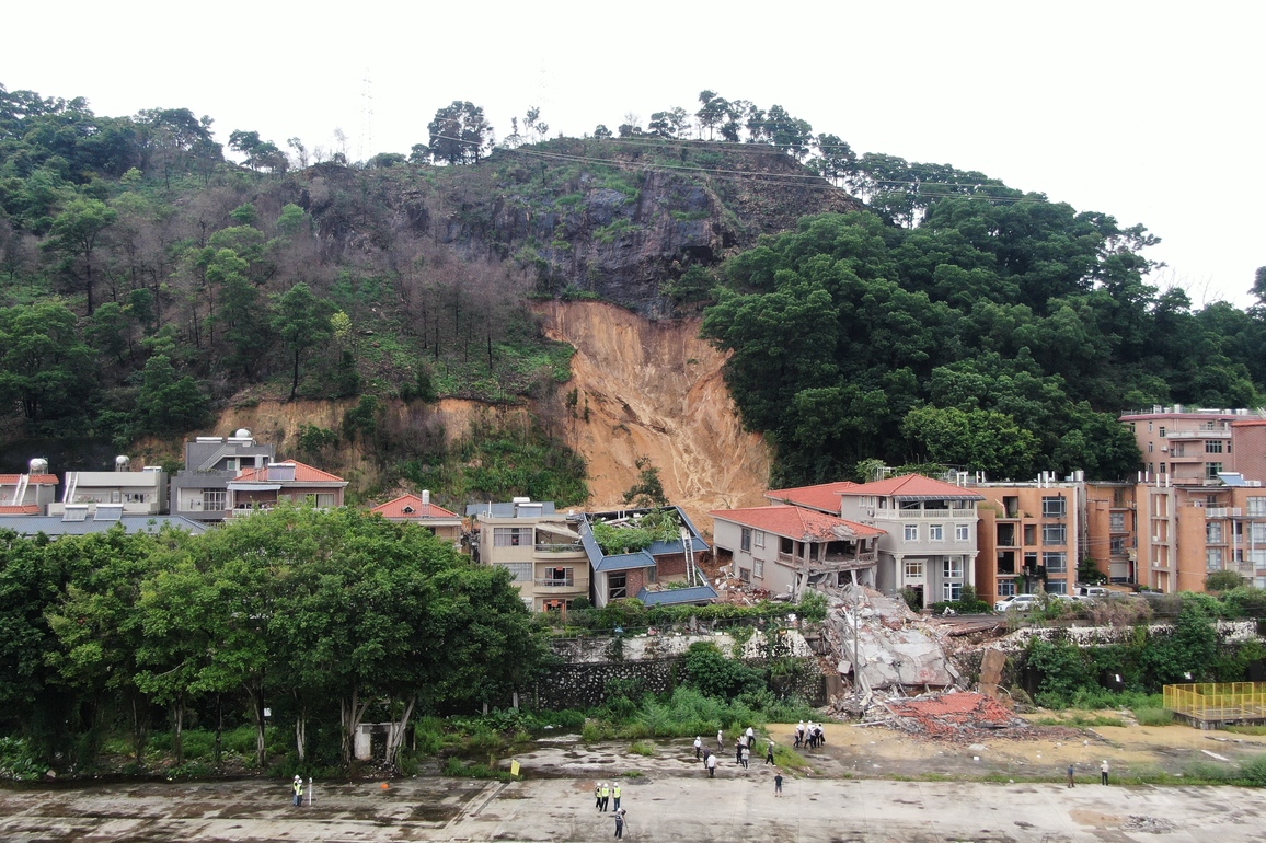 (SpotNews)CHINA-GUANGDONG-GUANGZHOU-LANDSLIDE-AFTERMATH (CN)