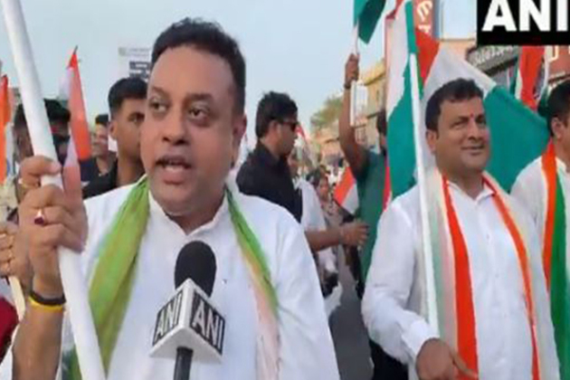Dy CM Pravati Parida, MP Sambit Patra participate in Tiranga Yatra in Odisha's Puri