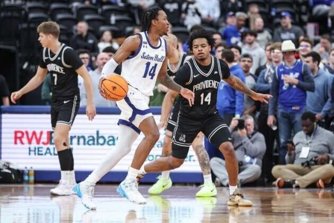 Adam "Budd" Clark helps Seton Hall snap skid, beat Providence