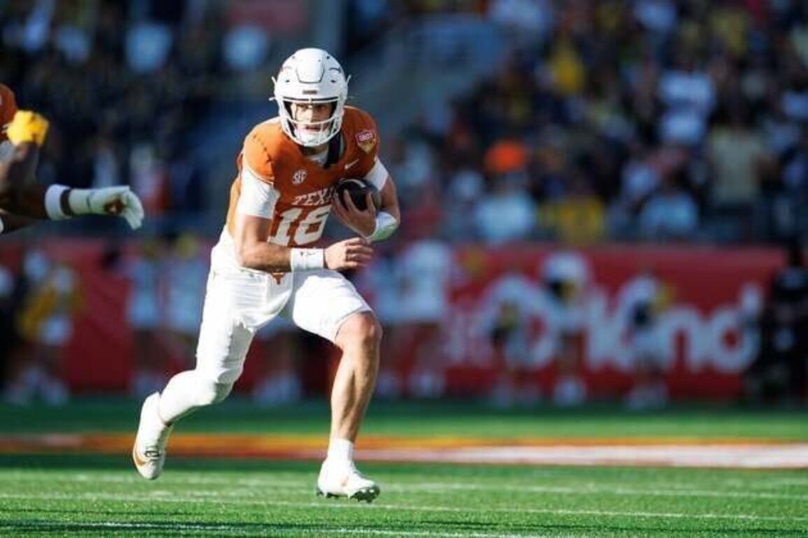 Texas QB Arch Manning '100 percent' after foot surgery