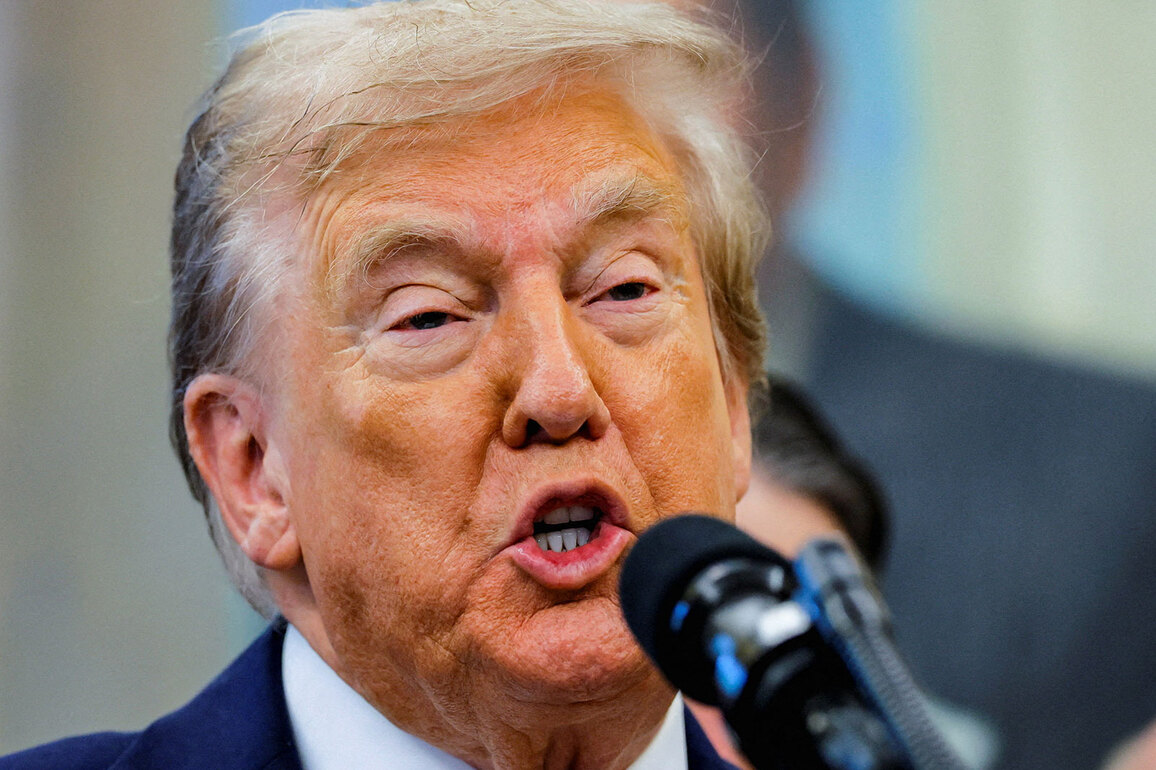 Give up Gaza or face "complete obliteration": Trump warns Hamas