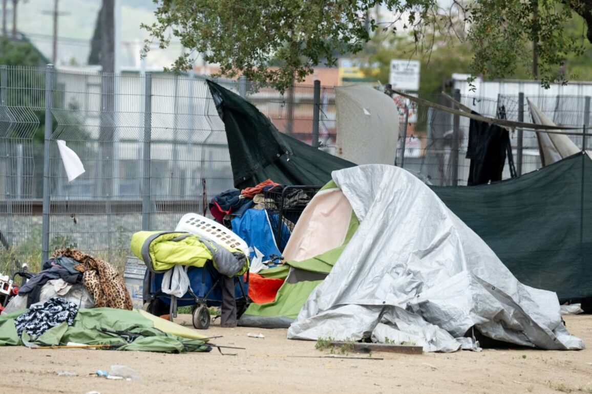 Newsoms right to ban camping out in public