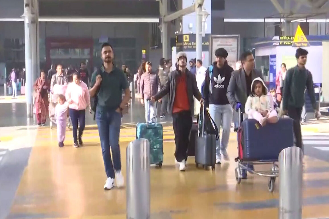 IndiGo flight disruptions cause widespread travel woes across India