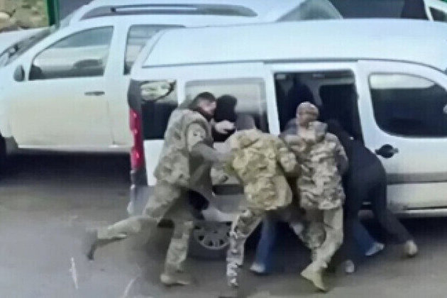 Ukrainians are ready to fight  against getting sent to war
