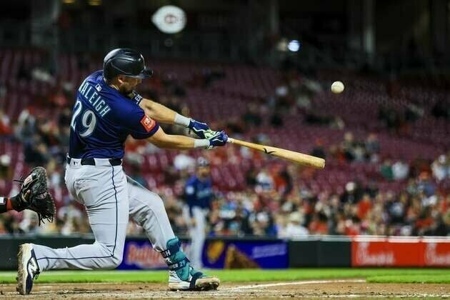 Jays search for way to slow Mariners' Cal Raleigh