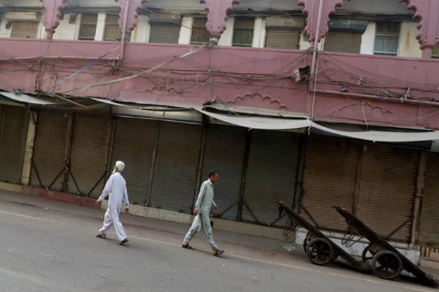 Pakistan: Karachi traders stage partial strike over tax raids, arrest powers
