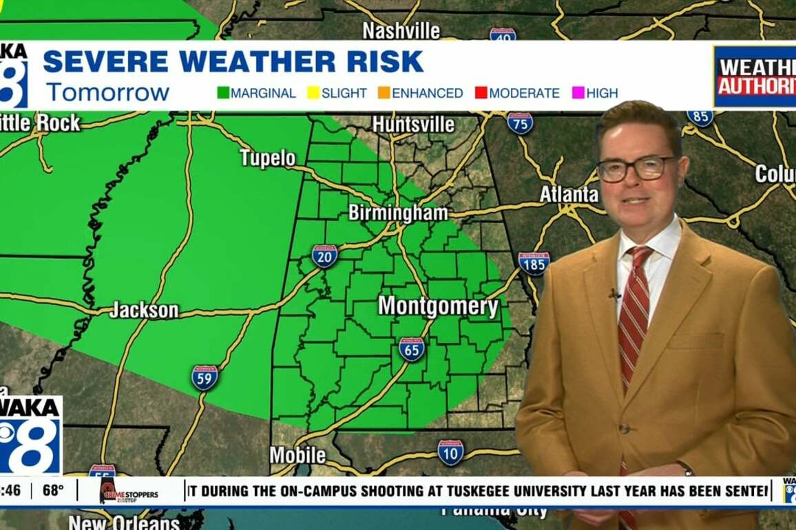 Isolated-to-scattered thunderstorms expected this weekend - WAKA 8
