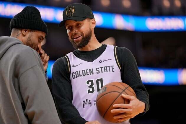 Report: Warriors G Steph Curry (knee) to return Sunday