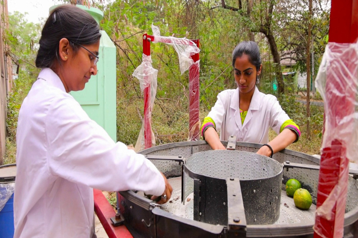 From waste to wealth: Nagpur youth turn orange peels into sustainable innovation