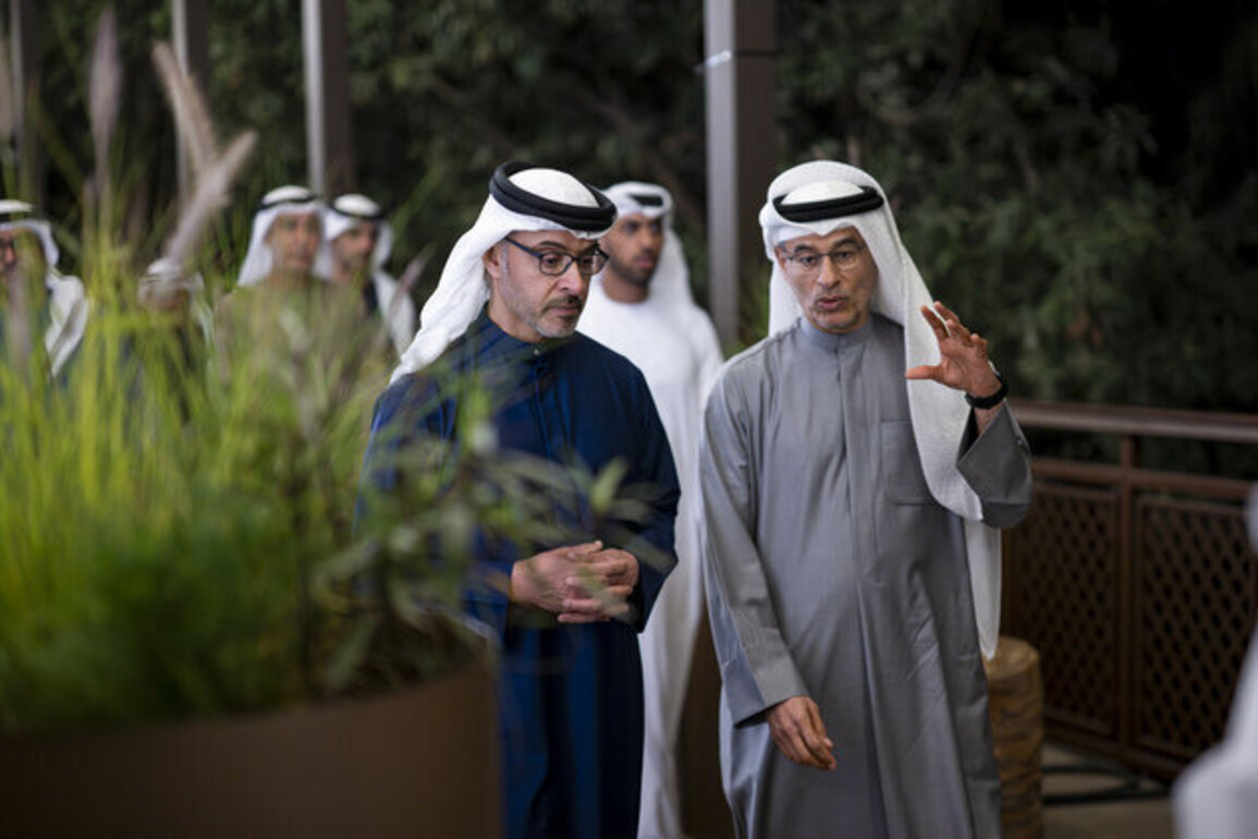 Hazza bin Zayed visits Al Ain Oasis Hub in Al Ain Region