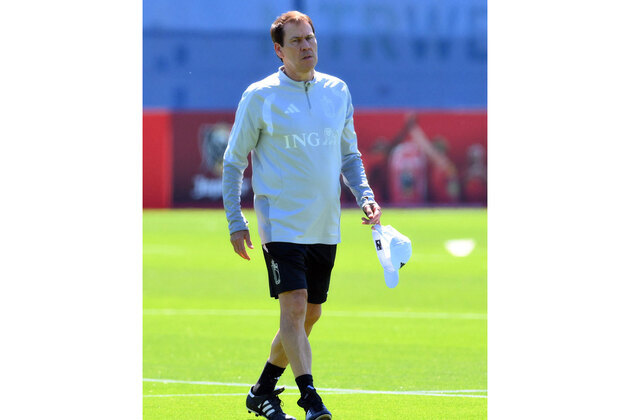 Egypt ready to go all-in against Belgium in World Cup, says coach Rudi Garcia