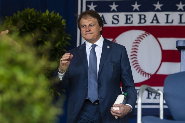 White Sox introduce La Russa as new manager