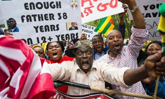 Two dead in clashes with security forces in Togo Two dead in clashes with security forces in Togo