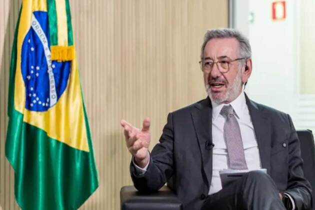 Trump recommends trade agreement amid tariff dispute, says Brazilian minister Elias Rosa
