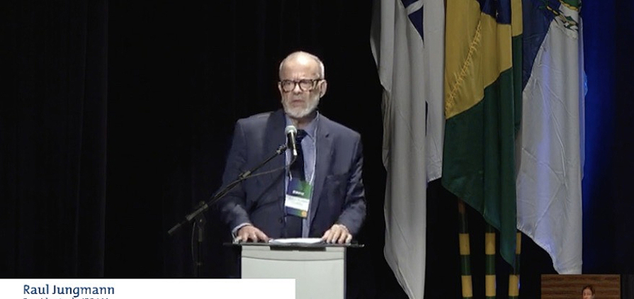 Raul Jungmann durante evento sobre minerais estratégicos no BNDES